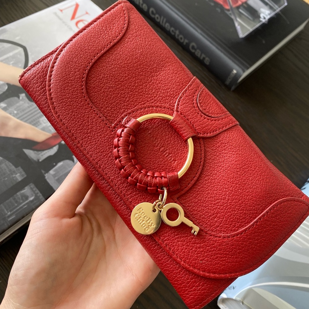 See By Chloè HANA long wallet